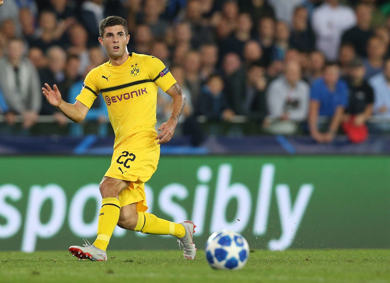 抬头望见悬 抬头望见悬